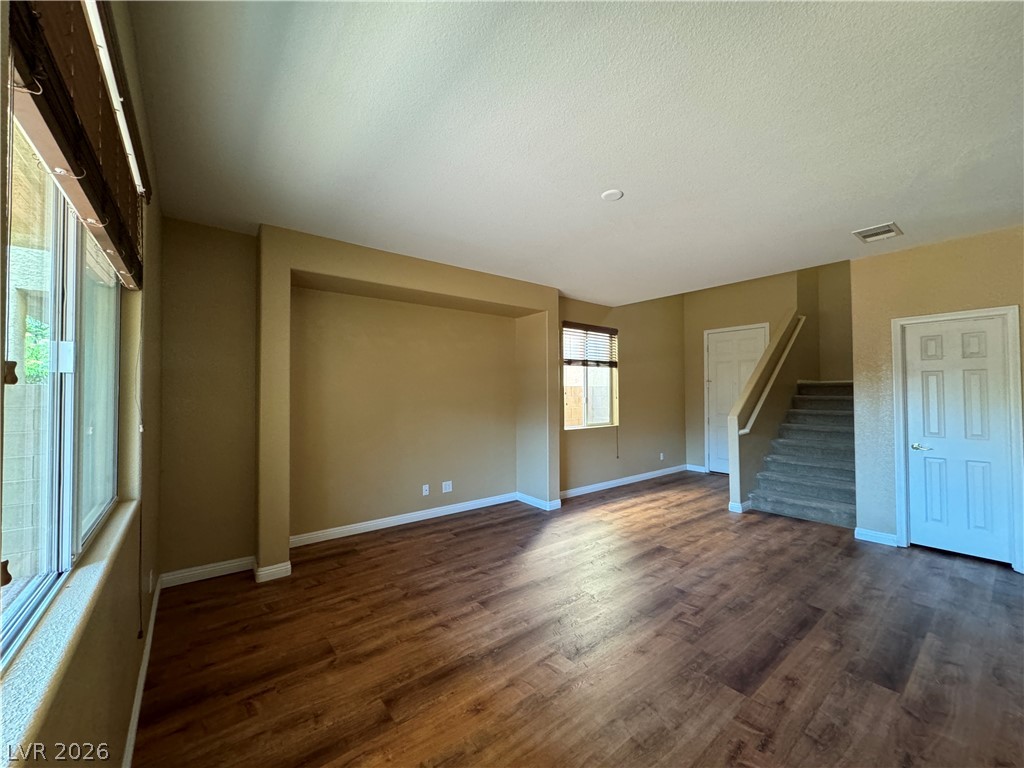 9053 Wine Cellar Avenue Property Photo 4