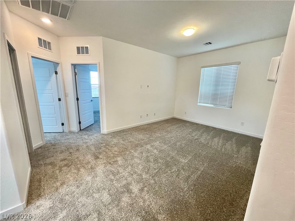12413 Harbor Isle Avenue Property Photo 5
