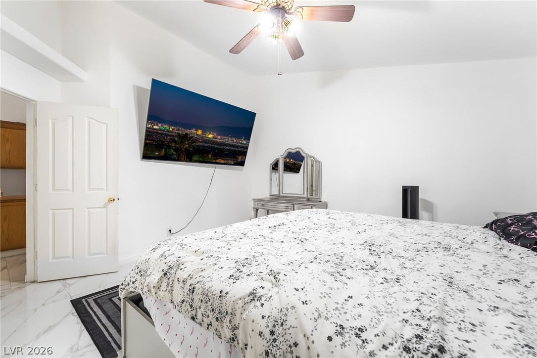 1036 Chaplet Court Property Photo 23