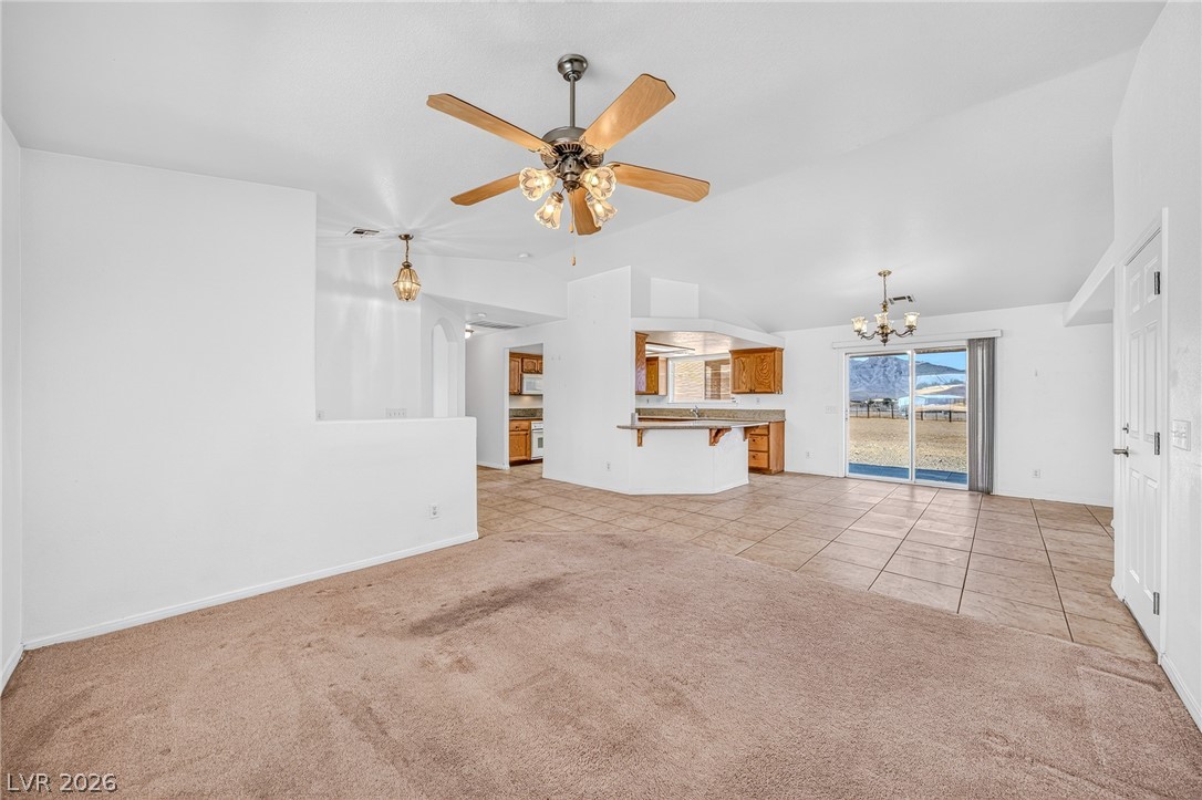 2121 West Labrador Court Property Photo 8