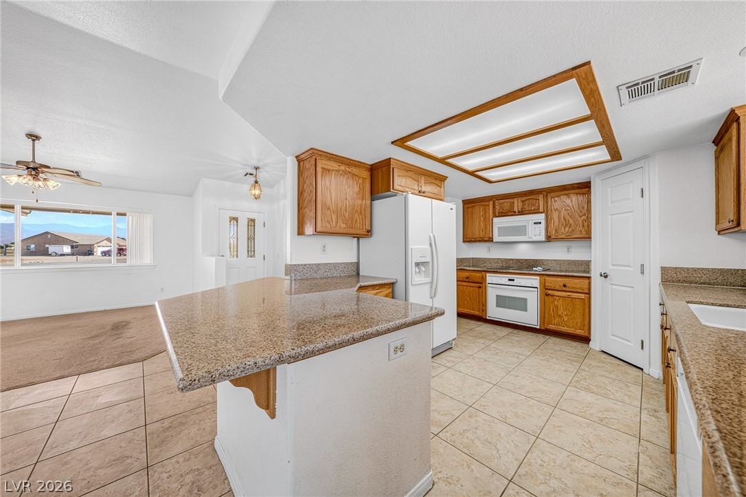 2121 West Labrador Court Property Photo 15