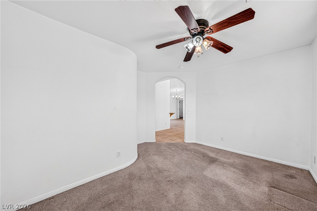 2121 West Labrador Court Property Photo 17