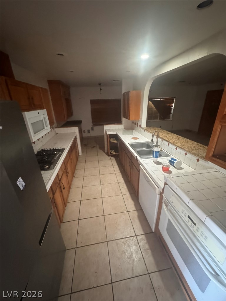 4890 Vista Flora Way Property Photo 4