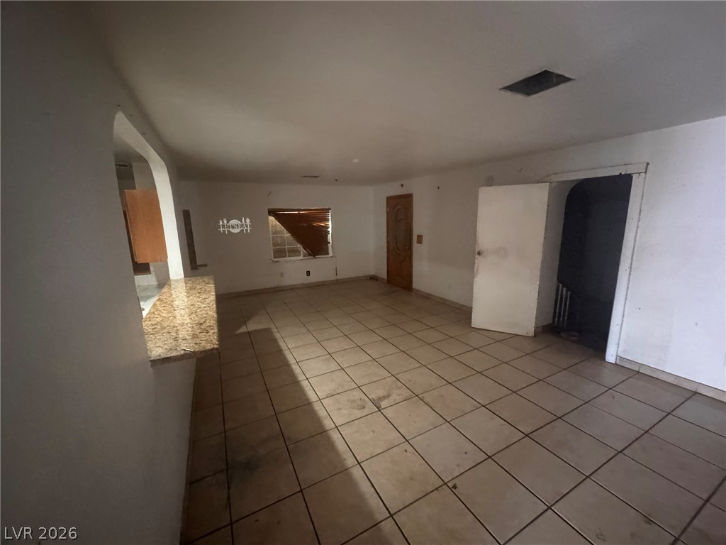 4890 Vista Flora Way Property Photo 11