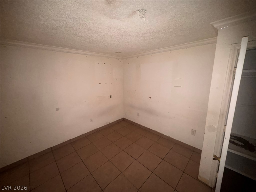 4890 Vista Flora Way Property Photo 24