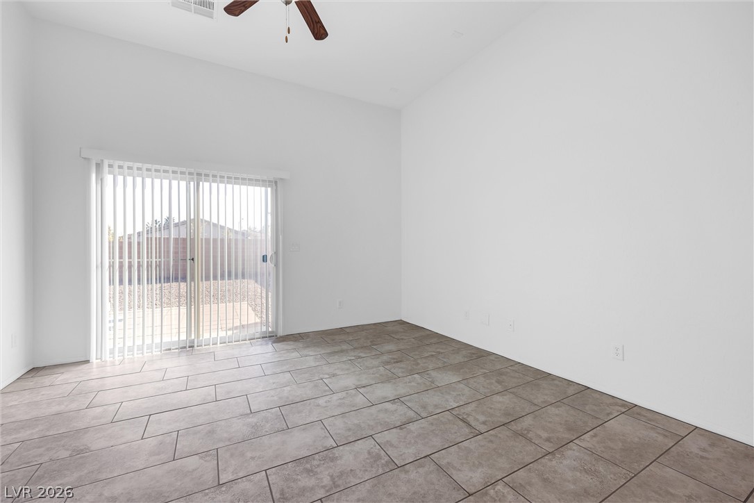 700 Bridgeford Court Property Photo 4