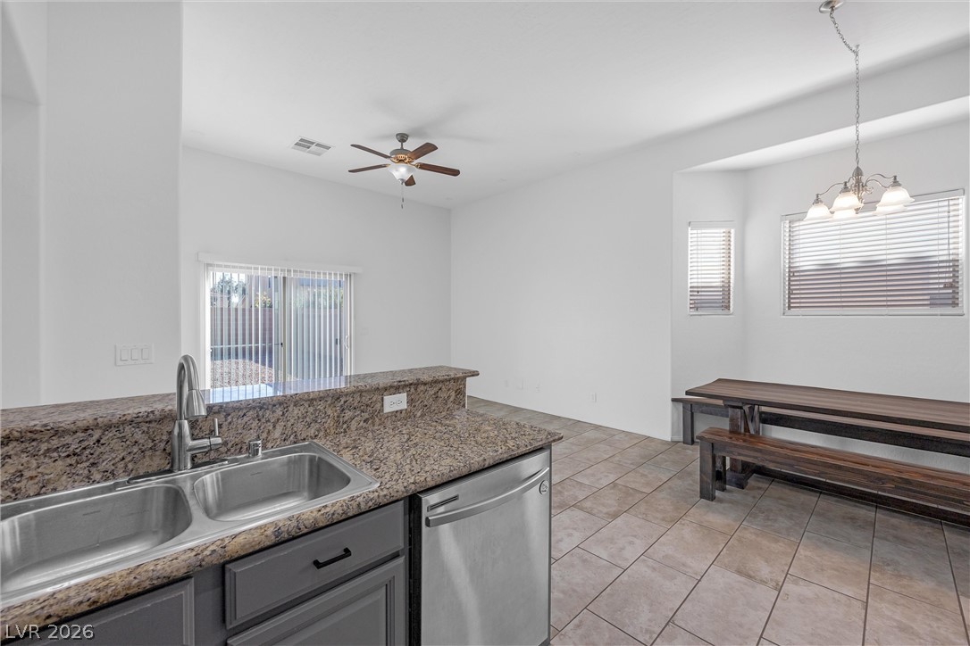 700 Bridgeford Court Property Photo 6