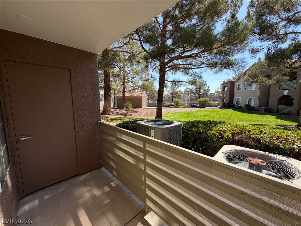2130 Sealion Drive 103 Property Photo 21