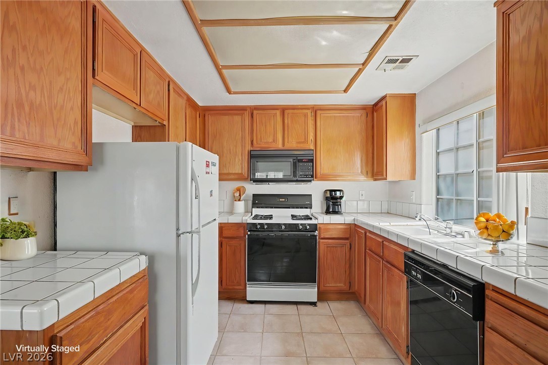 1674 Normandy Way Na Property Photo 12