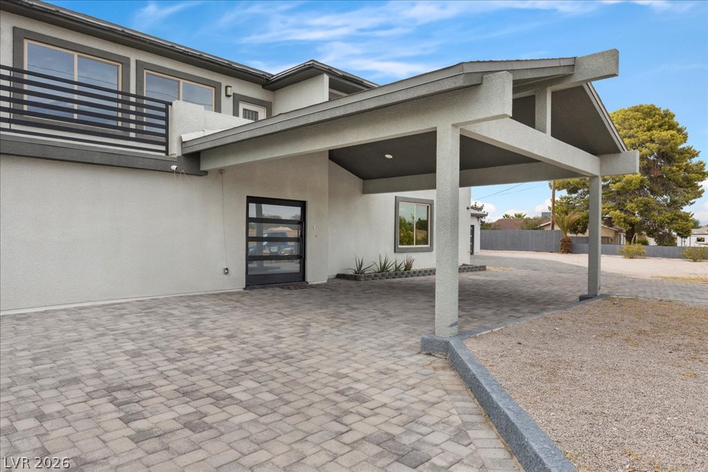 7061 South Valley View Boulevard Property Photo 11