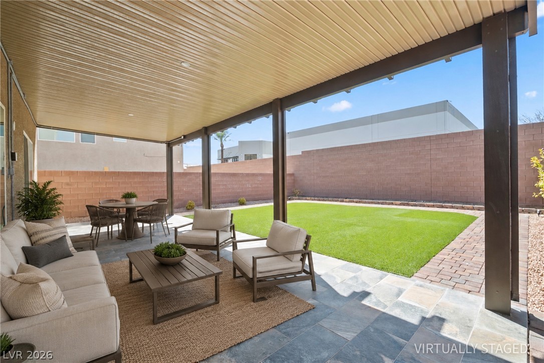 5781 Canyata Court Property Photo 2