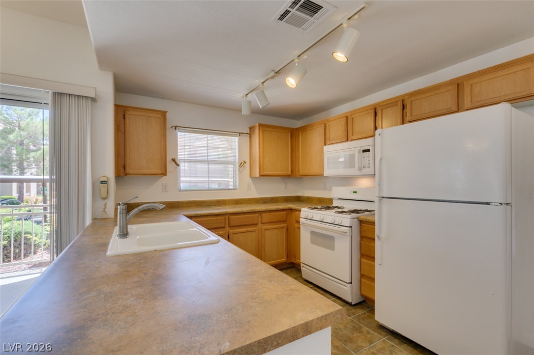 3822 Ormond Beach Street 101 Property Photo 25