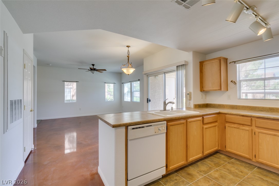 3822 Ormond Beach Street 101 Property Photo 27