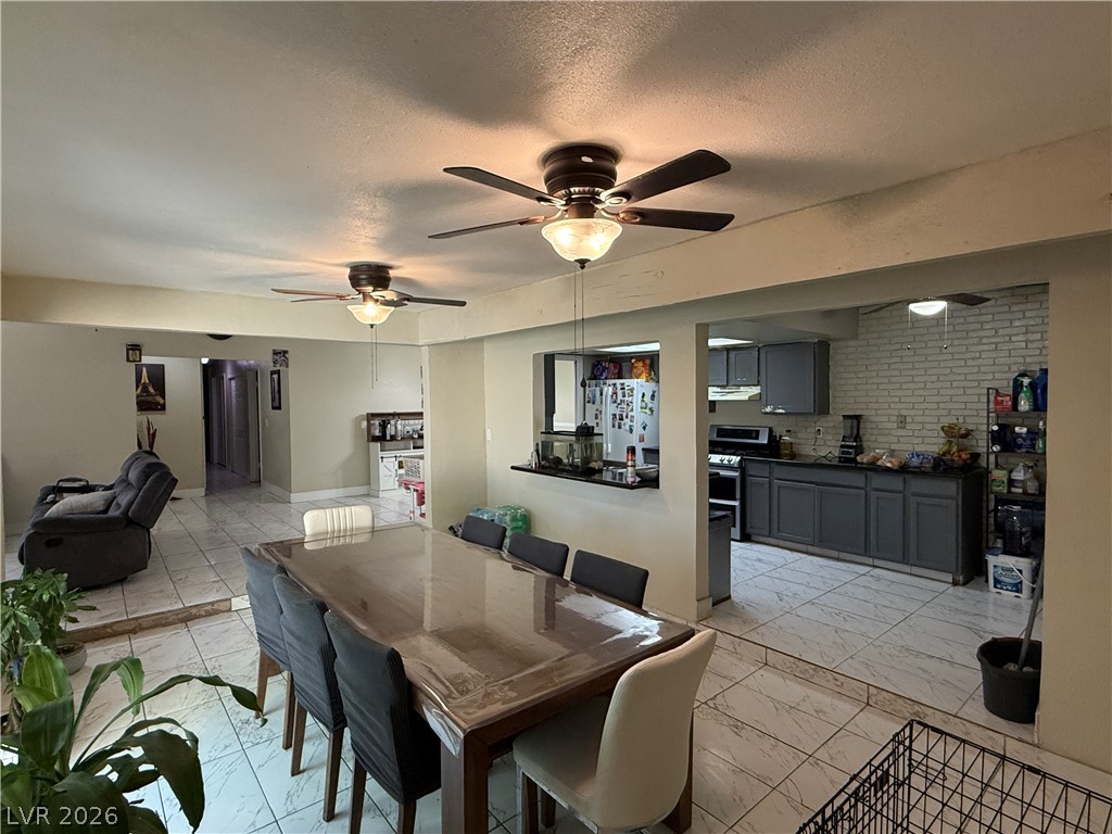 4241 Brockton Green Court Property Photo 8