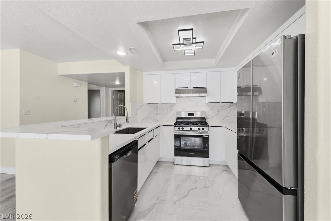 7612 Cruz Bay Court Property Photo 9