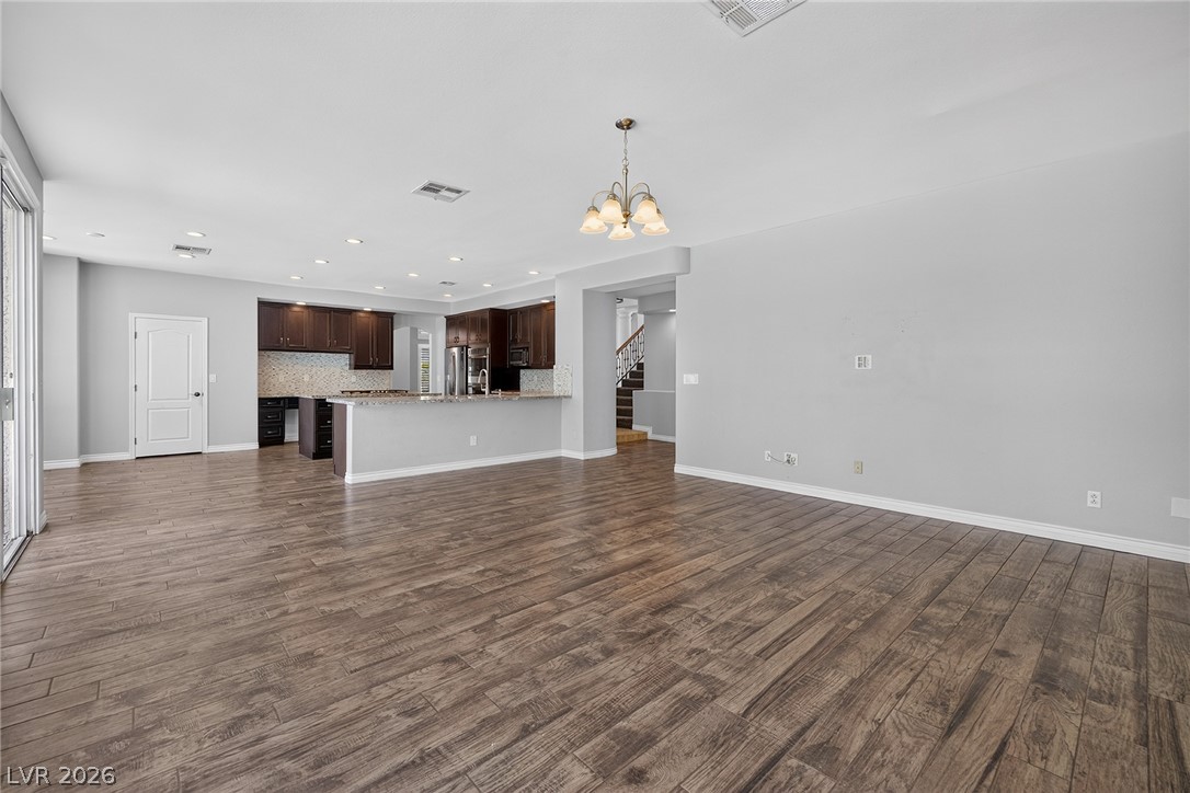 8824 Cortile Drive Property Photo 8