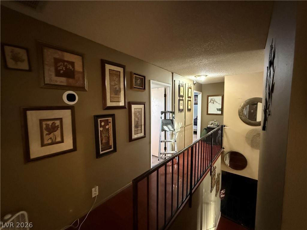 405 Holcomb Circle Property Photo 11