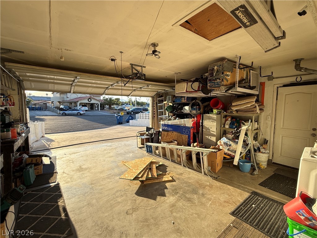 405 Holcomb Circle Property Photo 17