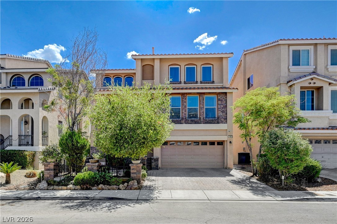 1161 Sax Fifth Avenue Property Photo 3