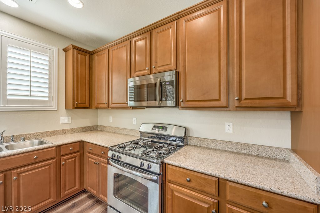 660 Thielson Summit Lane Property Photo 12