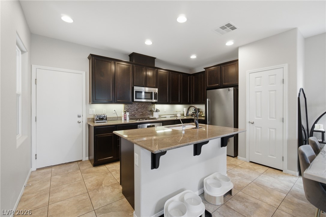 9145 Checkerboard Court Property Photo 3