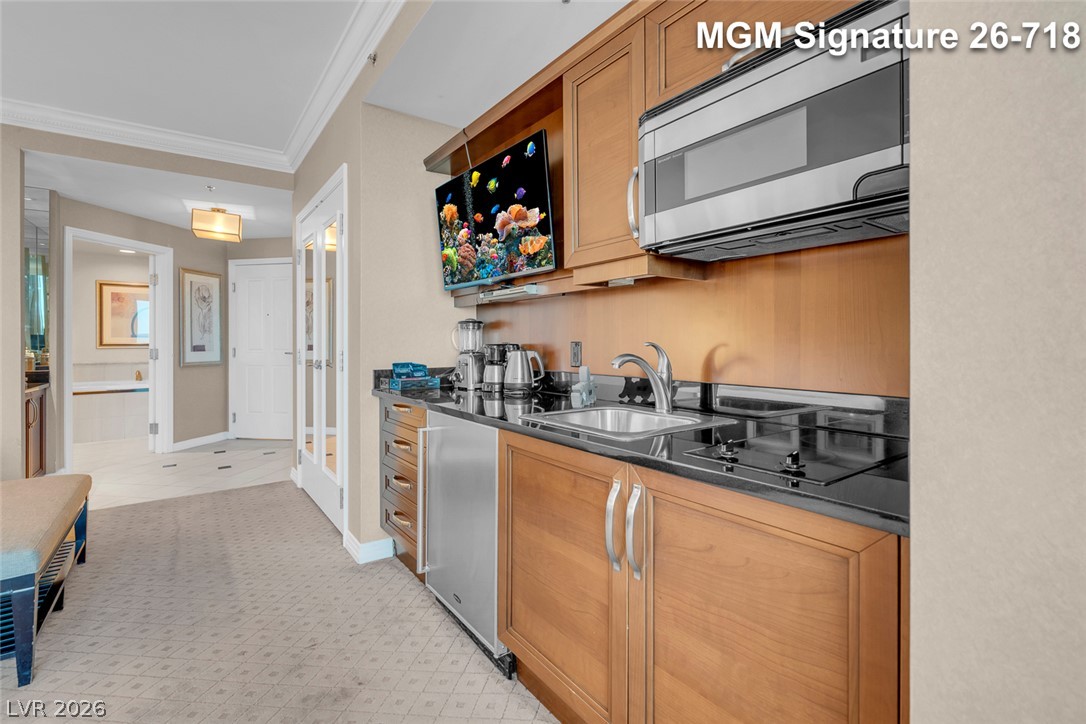 135 East Harmon Avenue 2618 Property Photo 18