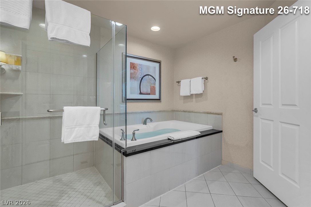 135 East Harmon Avenue 2618 Property Photo 28
