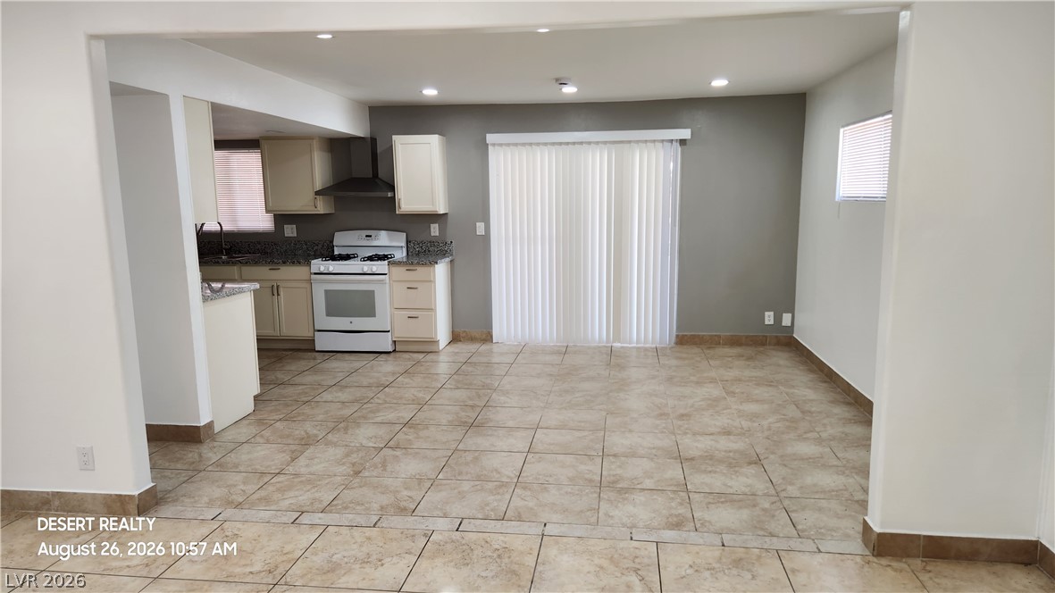 4709 Heidi Circle Property Photo 4