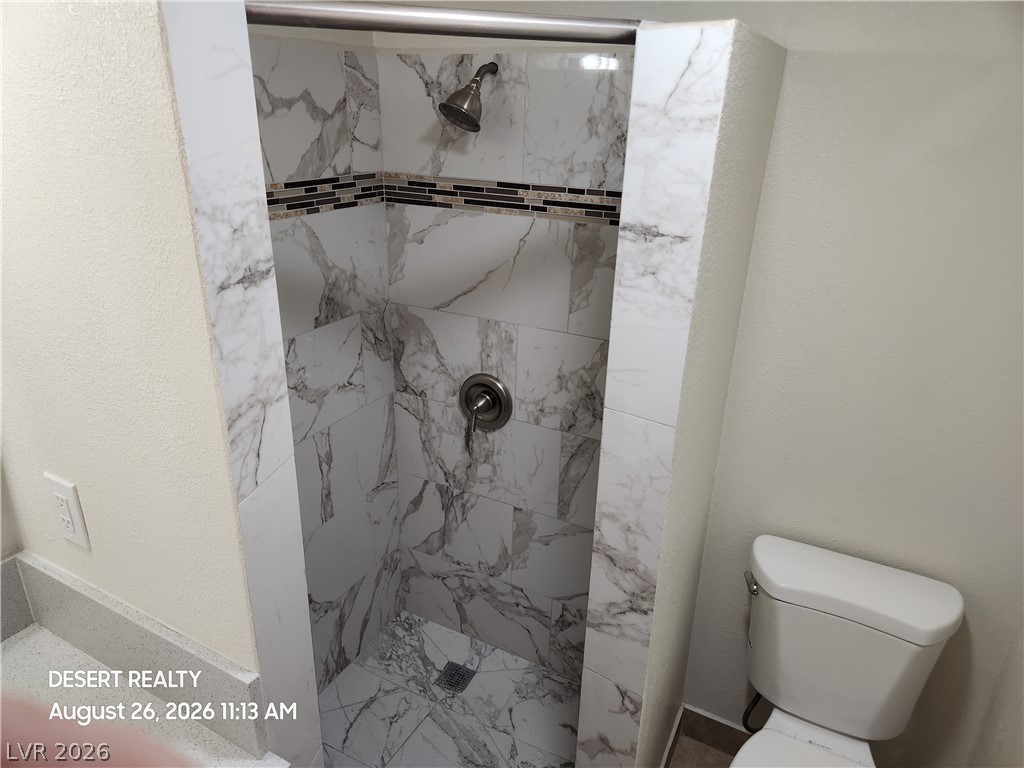 4709 Heidi Circle Property Photo 11