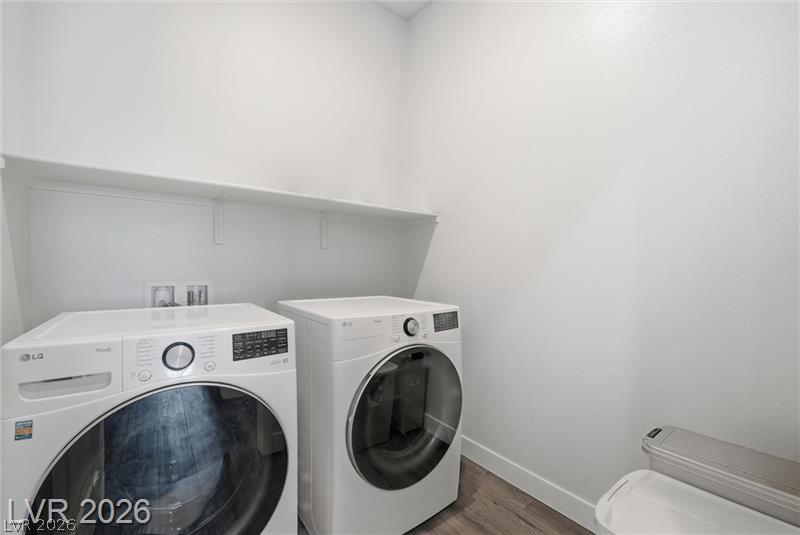 835 Silverton Springs Street Property Photo 7