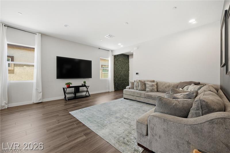 835 Silverton Springs Street Property Photo 19