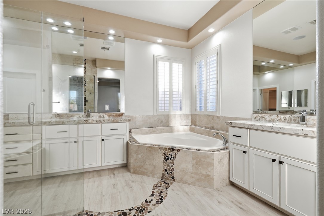 10820 Woodstream Court Property Photo 32