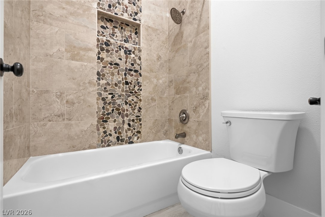 10820 Woodstream Court Property Photo 44
