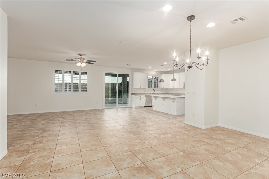 10407 Hemingway Court Property Photo 16
