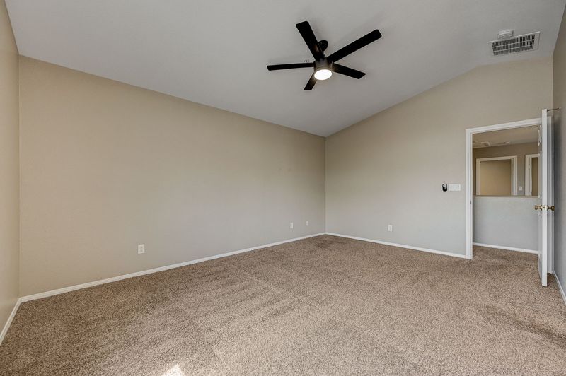 708 Cades Cove Avenue Property Photo 41