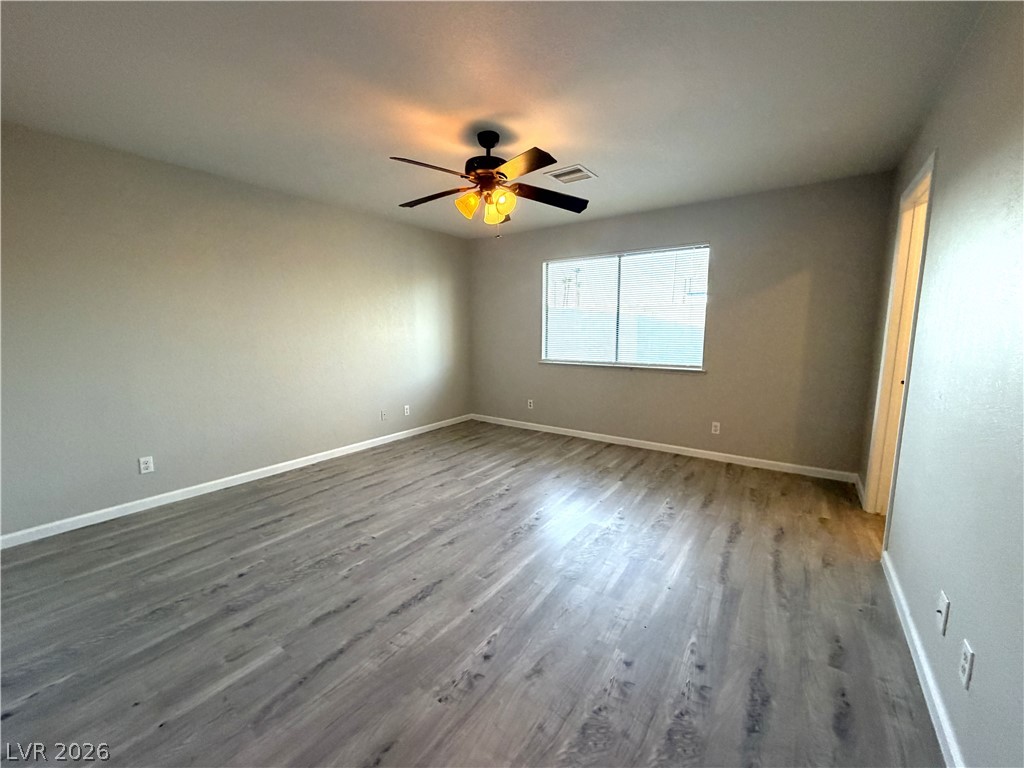 6705 Atwood Avenue Property Photo 12