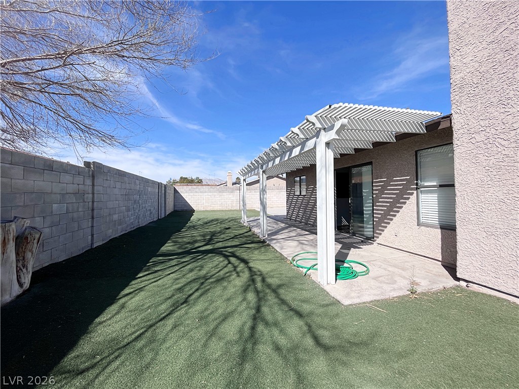 6705 Atwood Avenue Property Photo 16