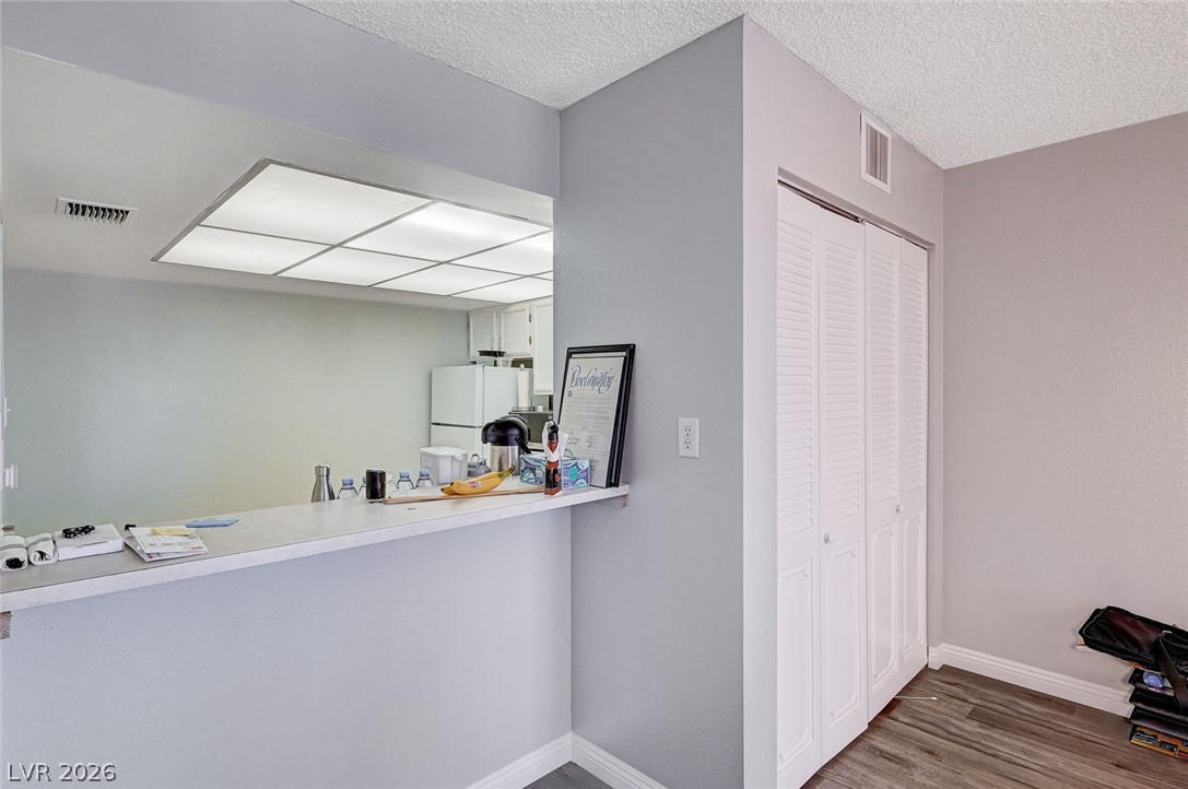 2812629 Property Photo 10