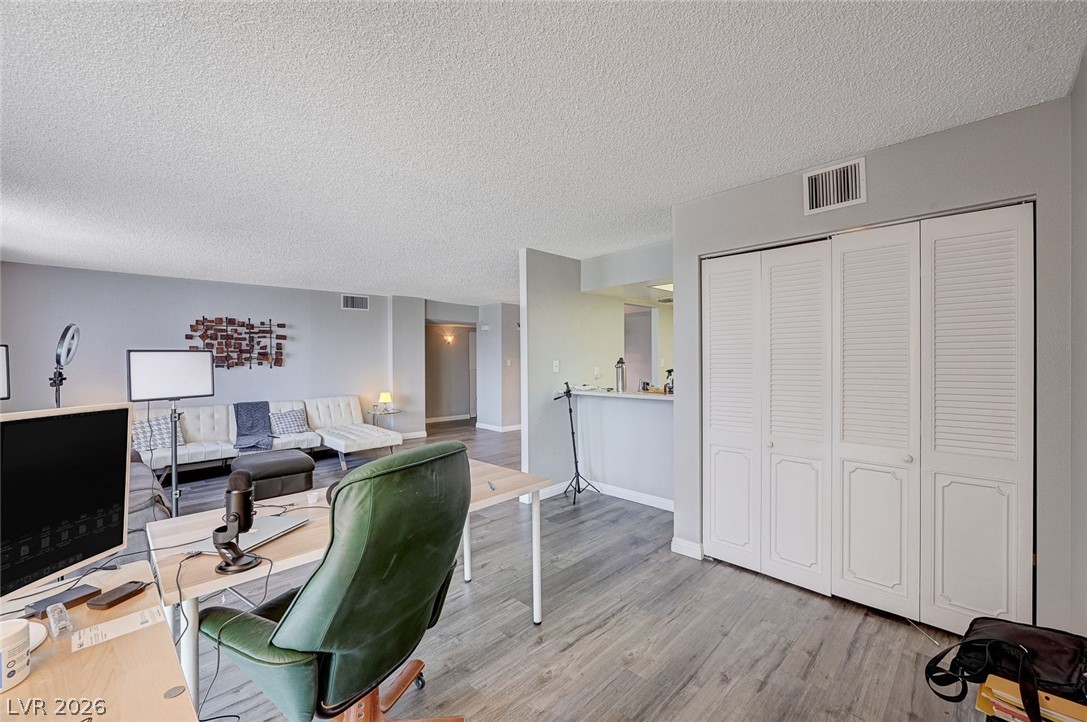 2812629 Property Photo 19
