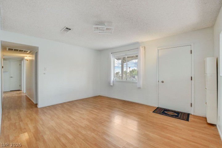 804 Larch Court Property Photo 5
