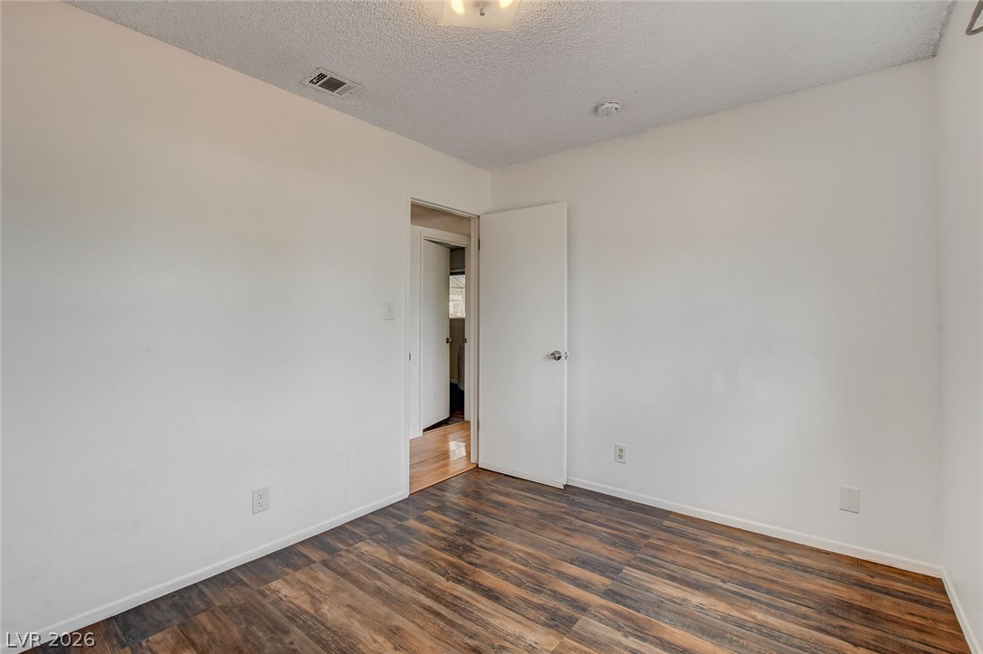 804 Larch Court Property Photo 29