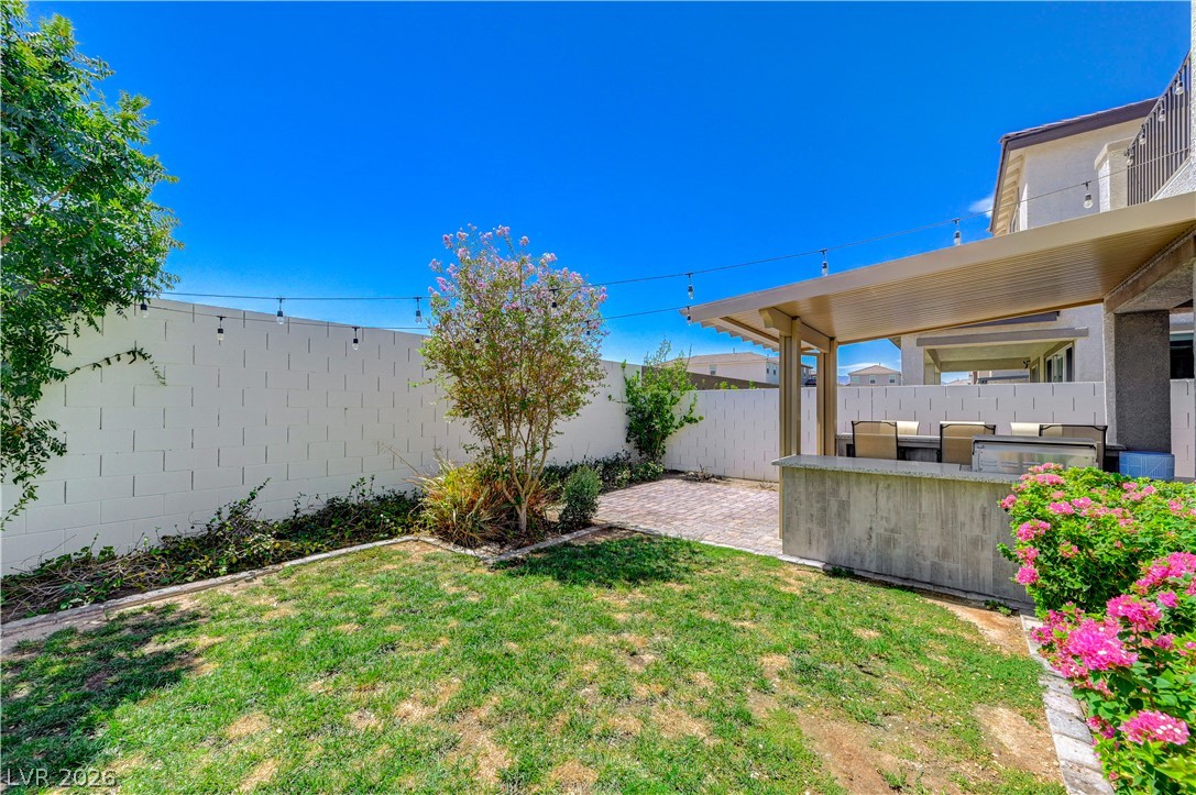 4417 Frias Falls Avenue Property Photo 41