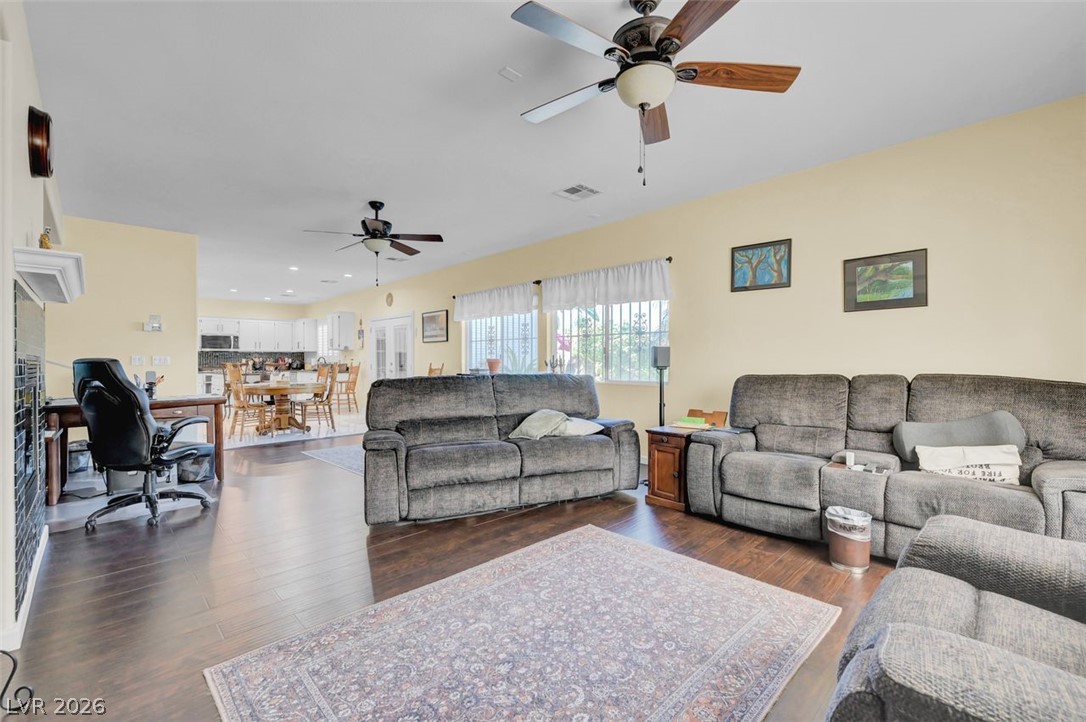 1808 Dragonfly Ranch Lane Property Photo 23