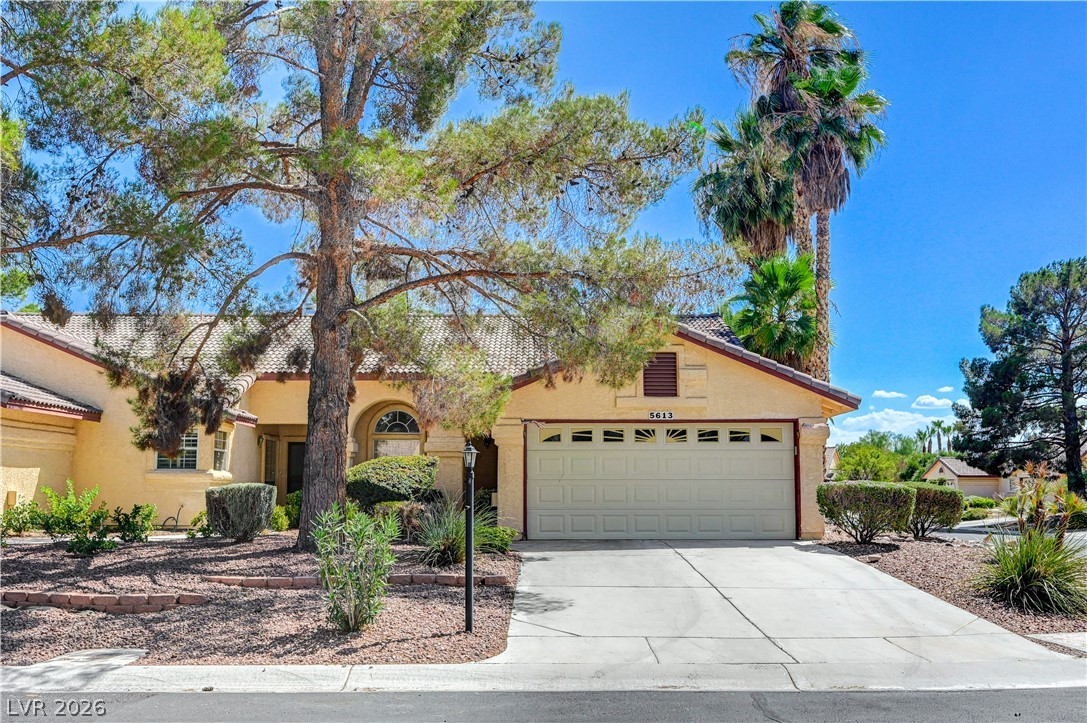 5613 Port Barrington Way Property Photo 1