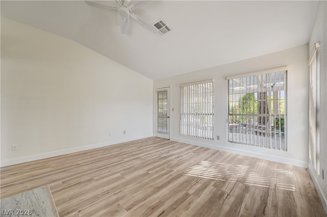 5613 Port Barrington Way Property Photo 11