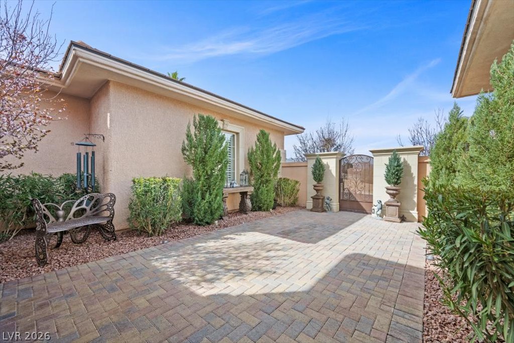 10355 Designata Avenue Property Photo 31