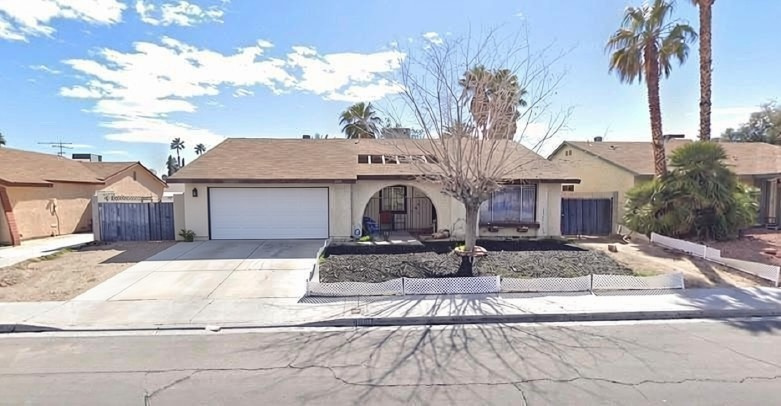 5175 Palmyra Avenue Property Photo 2