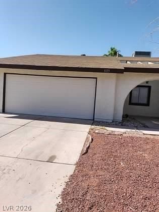 5175 Palmyra Avenue Property Photo 4