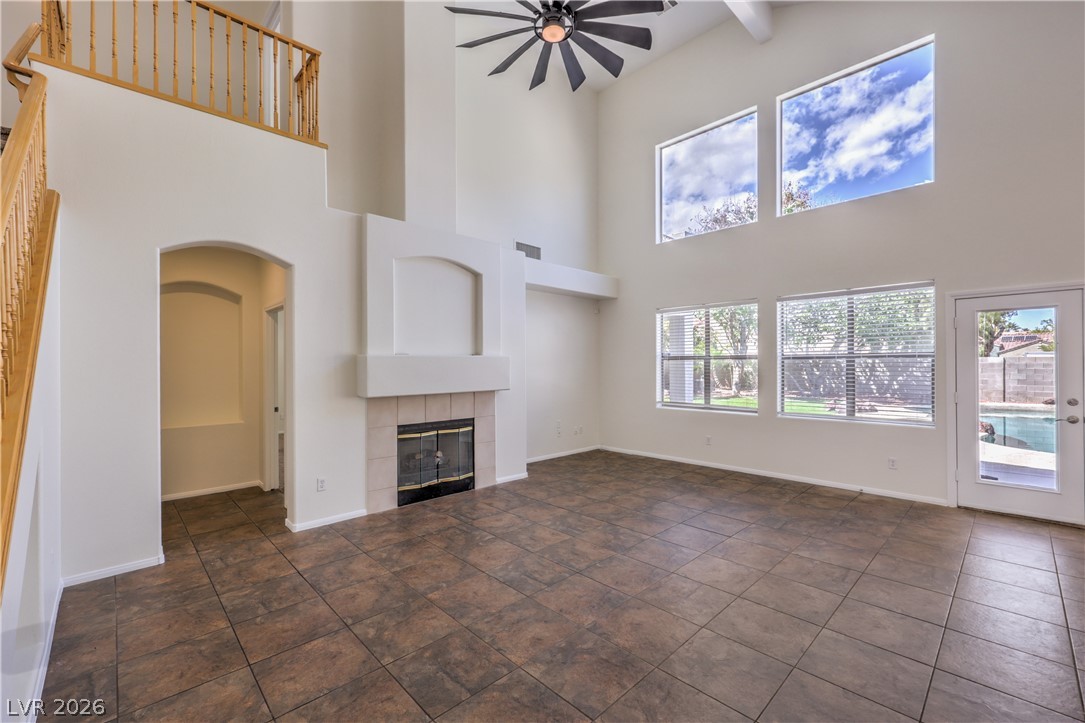 10008 Dusty Winds Avenue Property Photo 5