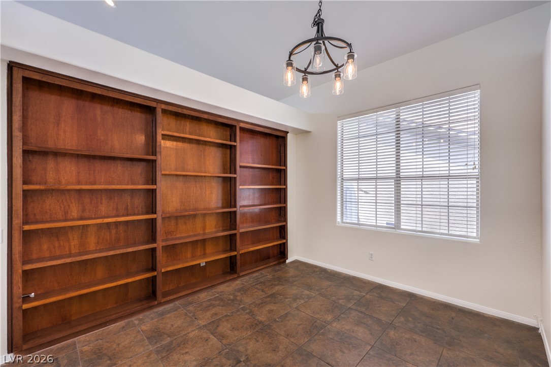 10008 Dusty Winds Avenue Property Photo 11